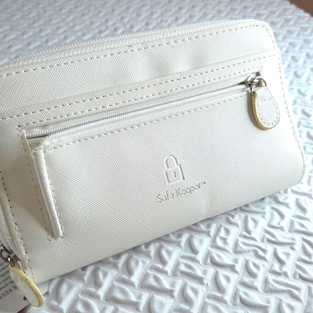 Safe Keeper White RFID Wallet. Man Made.Protect Your ID And Credit Cards.